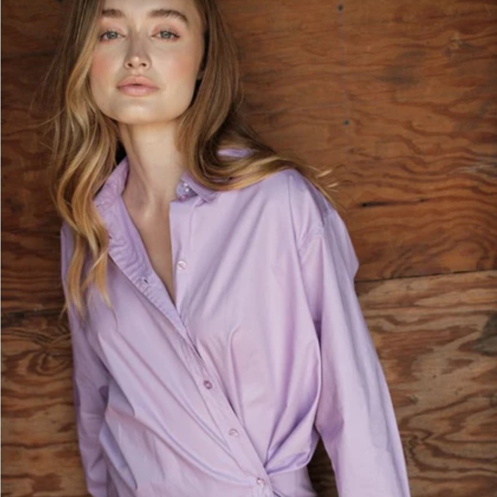 SIZE S AARON AND AMBER LAVENDER PURPLE OVERSIZED SHIRT LONG SLEEVED